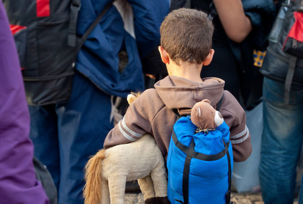 Some Docs Voice Concern about Flu Vaccines for Migrants